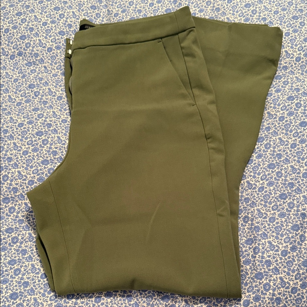J. Crew women’s Kate pant in olive Green